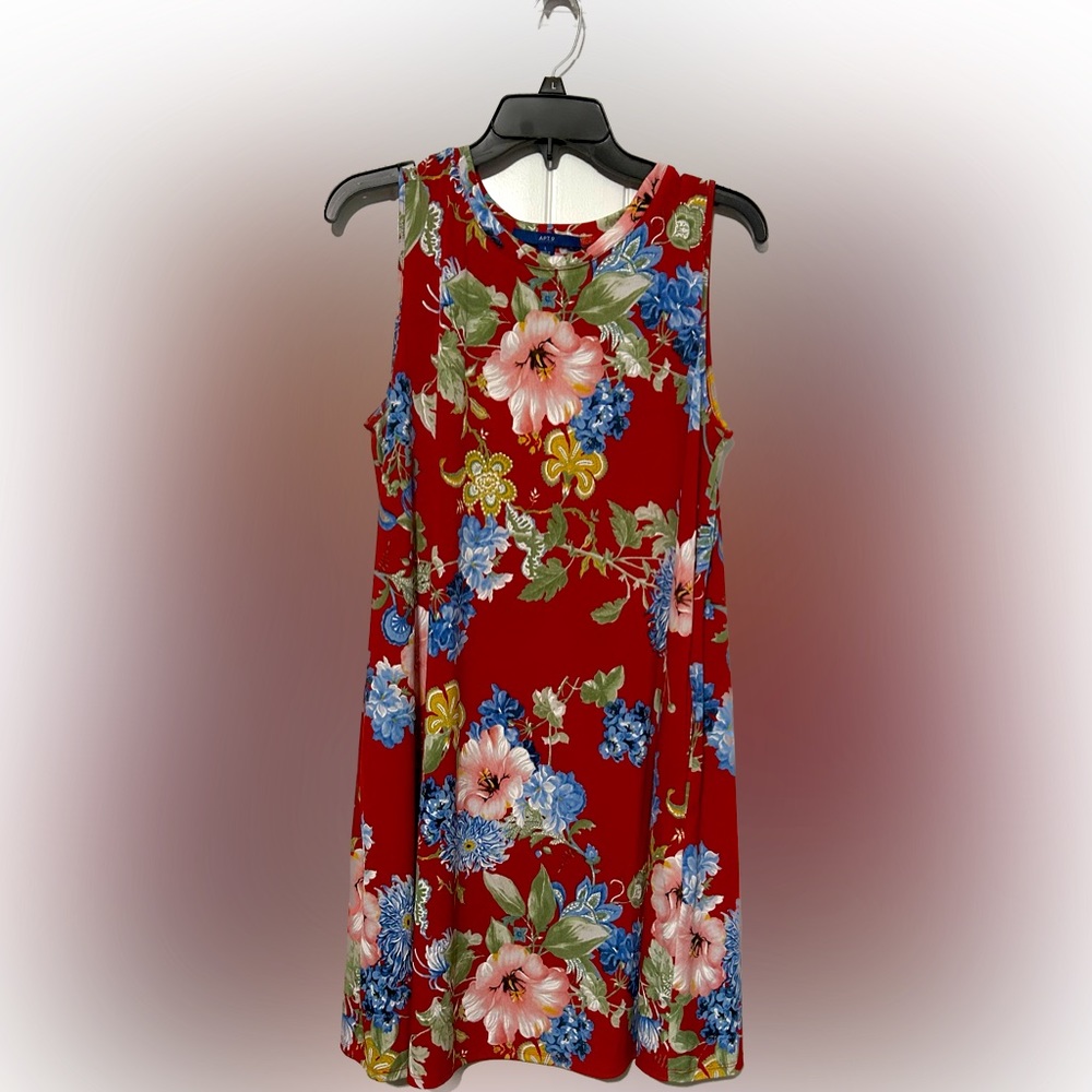 Apt. 9 Sleeveless, loose-fitting, red floral dress - Sz:L, Great Condition